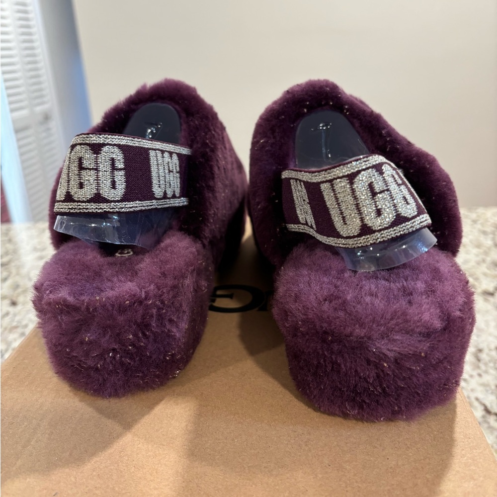 Ugg Women’s Fluff Yeah Metallic Sparkle Slipper  in Pinot Noir SZ 7 New - Picture 8 of 10